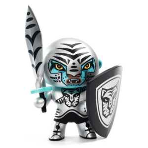 Djeco Personaggio 7,5 Cm Con Accessorio, Arty Toys, Furious