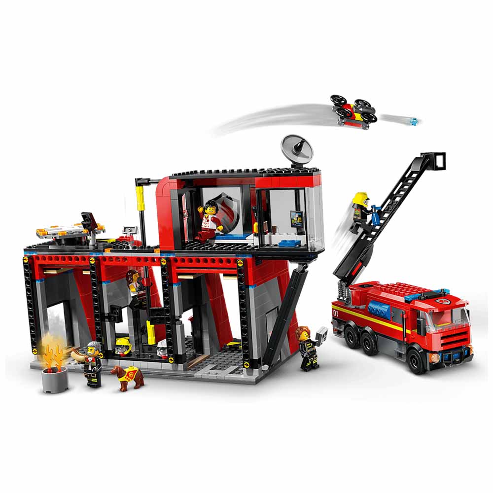 Lego, City Fire, Caserma Dei Pompieri E Autopompa