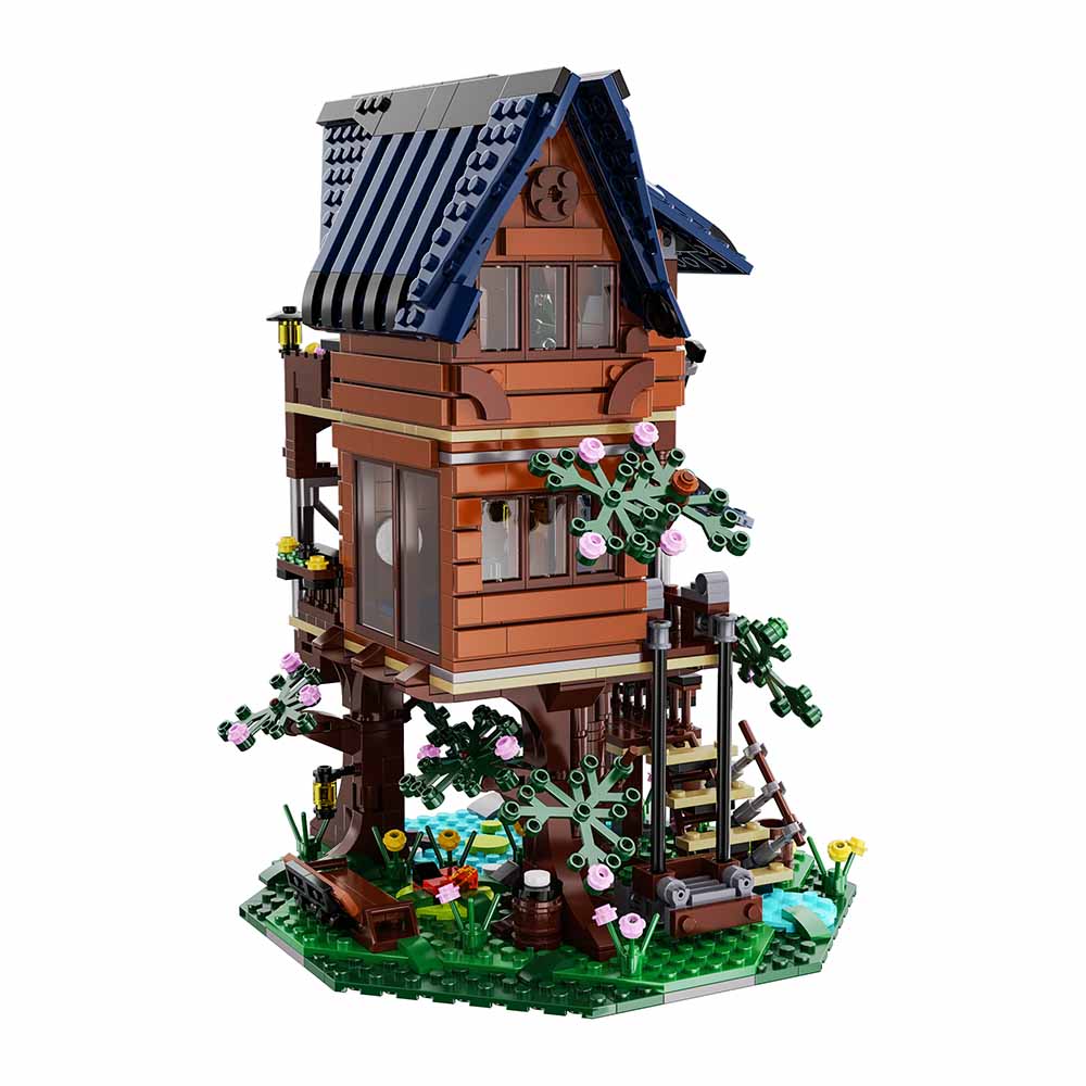 Cada, Four Seasons Story Tree House con Luci LED, Set Costruzione 1155 Pezzi